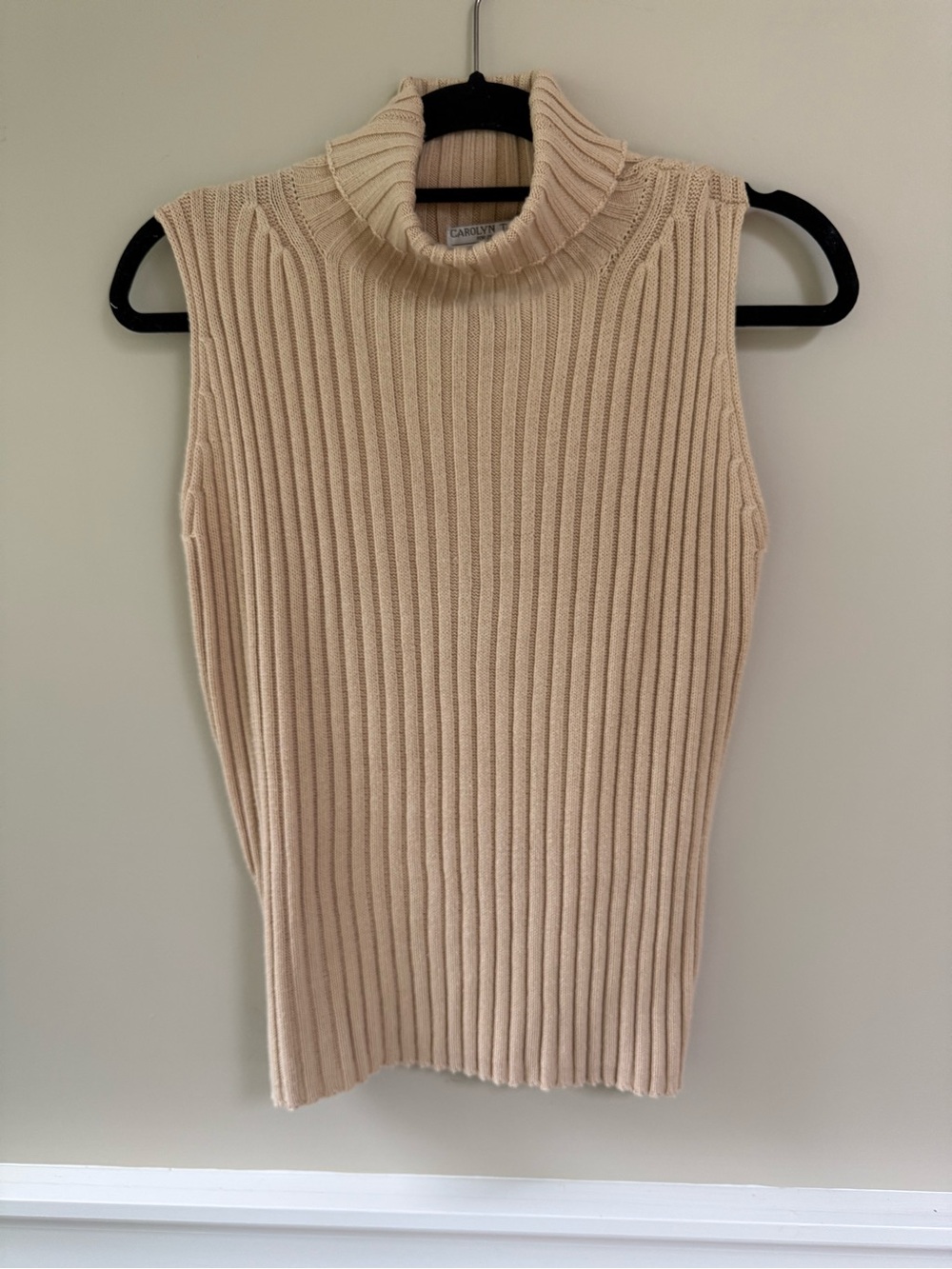 Carolyn Taylor Sleeveless Ribbed Turtleneck sweater tank